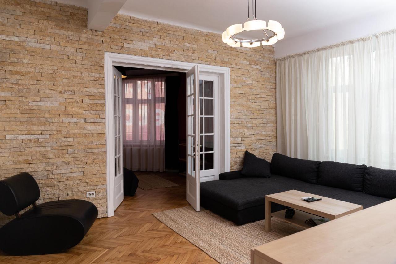Color Aparments Coposu Blv Lejlighed Bukarest Eksteriør billede